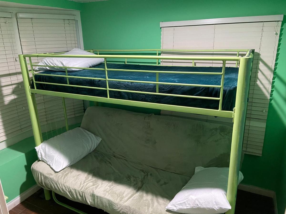 Bed and Breakfast Huntington Beach House Екстер'єр фото